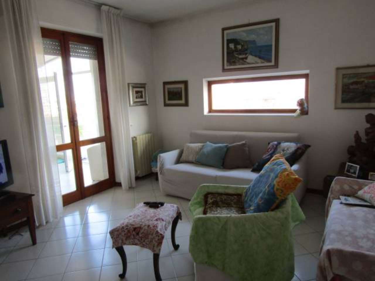 Attico CARRARA vendita   Felice Cavallotti AGENZIA IMMOBILIARE TANIA