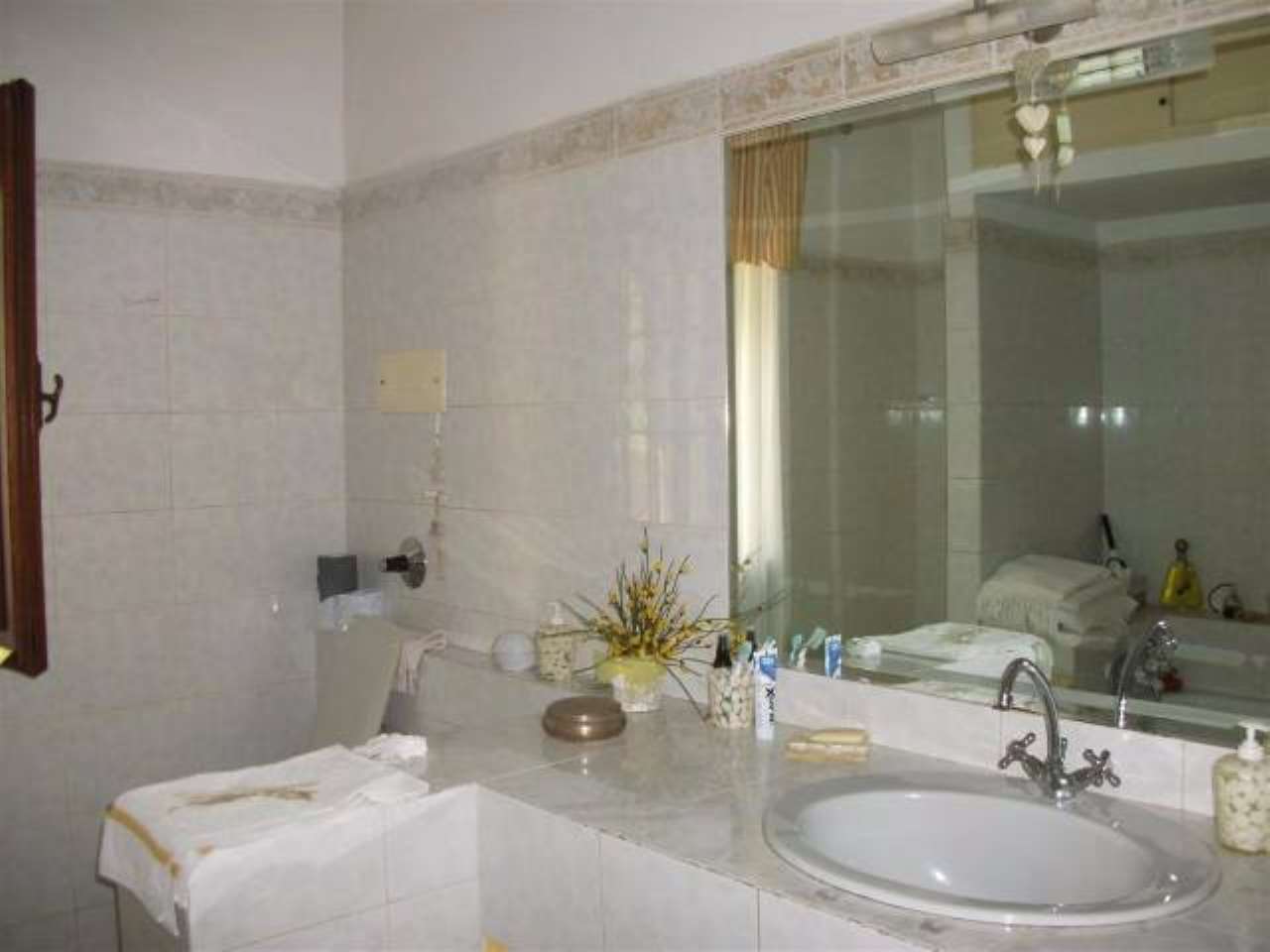 Appartamento CARRARA vendita   San Francesco AGENZIA IMMOBILIARE TANIA