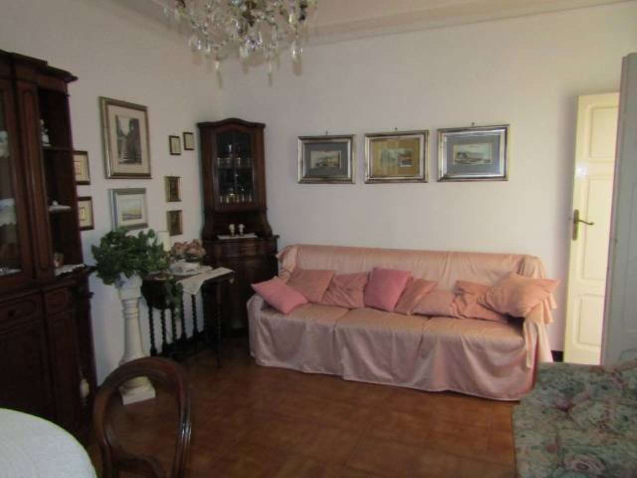 Villa Unifamiliare - Indipendente CARRARA vendita   XX Settembre AGENZIA IMMOBILIARE TANIA