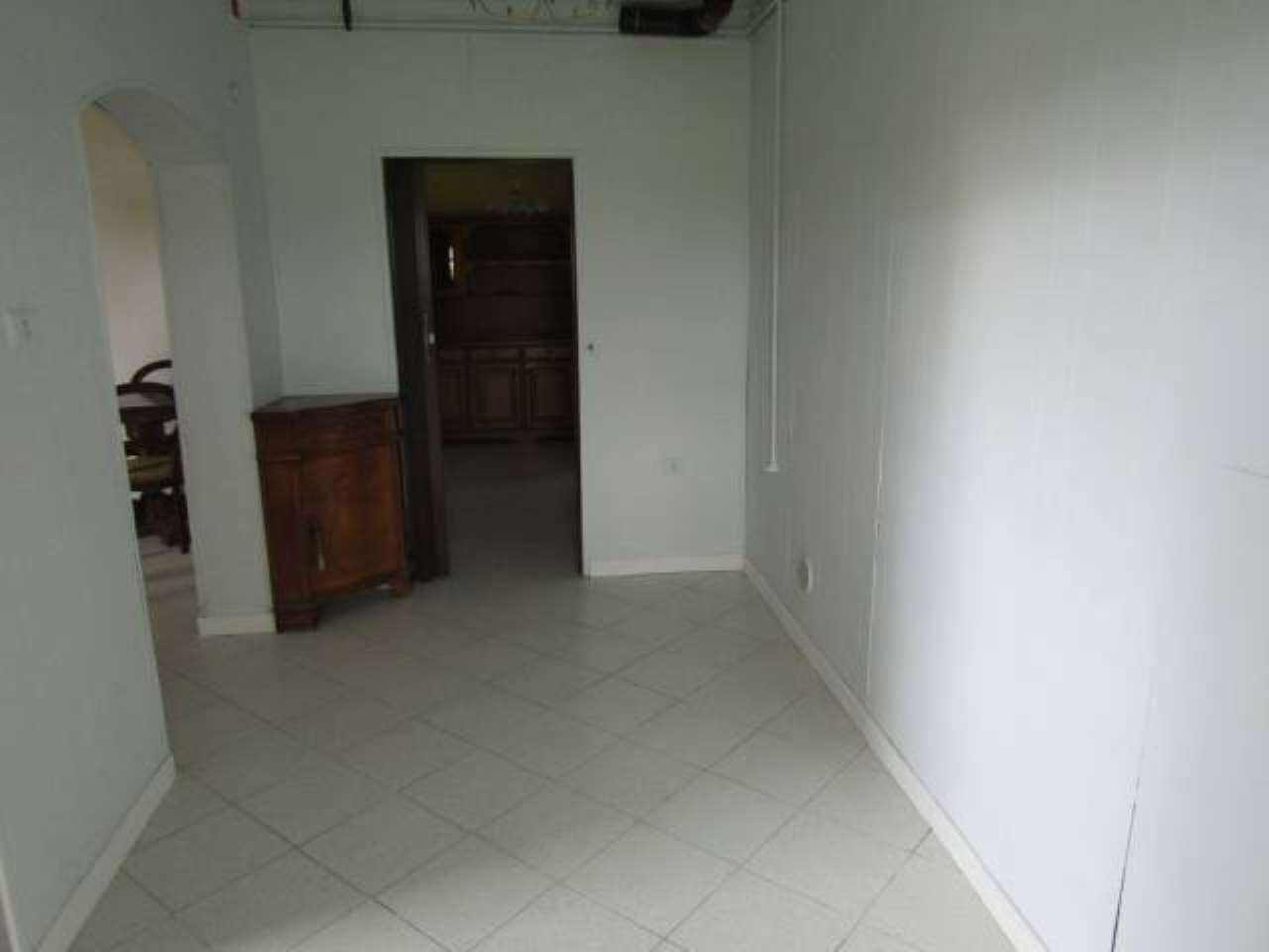  carrara vendita quart:  agenzia-immobiliare-tania