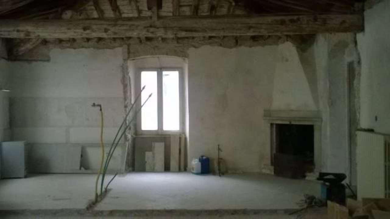 Villa CARRARA vendita   Carriona AGENZIA IMMOBILIARE TANIA