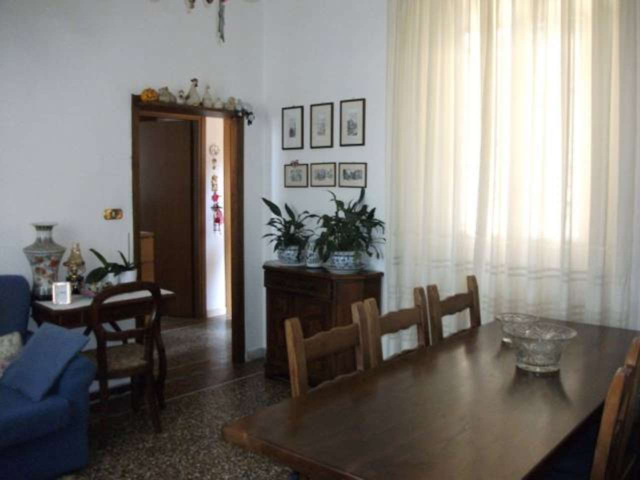  carrara vendita quart:  agenzia immobiliare tania