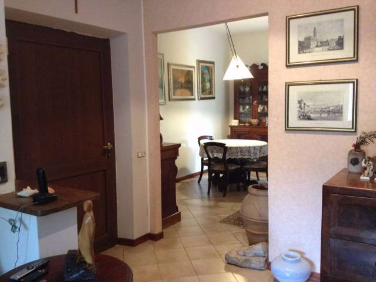  carrara vendita quart:  agenzia immobiliare tania