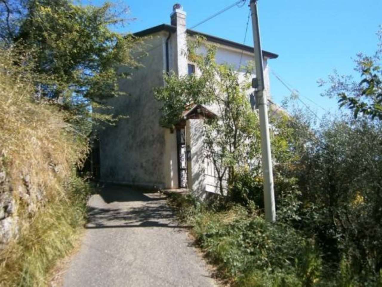 Villa Unifamiliare - Indipendente CARRARA vendita   Monteverde AGENZIA IMMOBILIARE TANIA