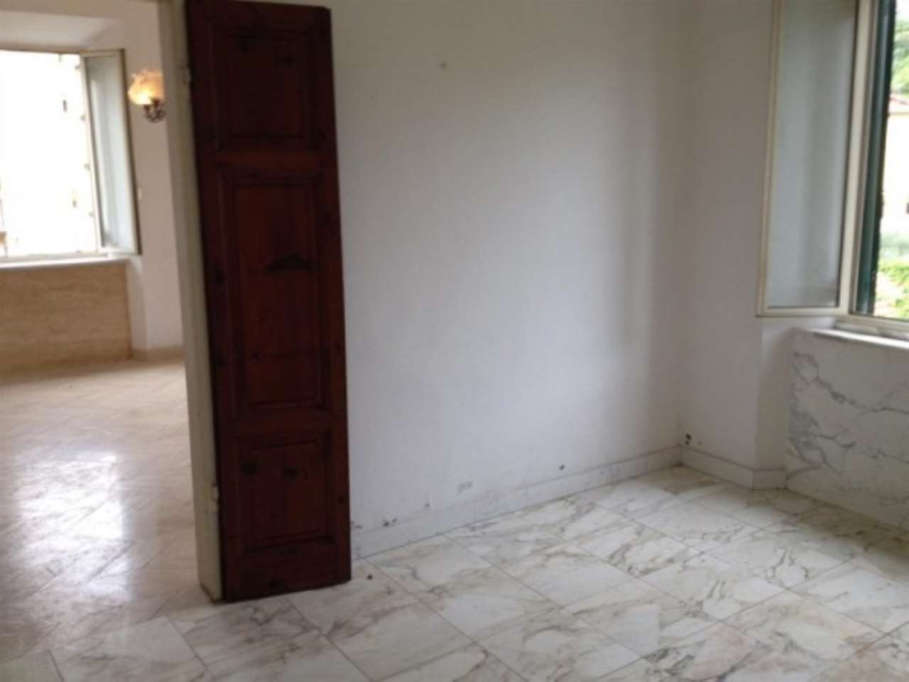  carrara vendita quart:  agenzia immobiliare tania