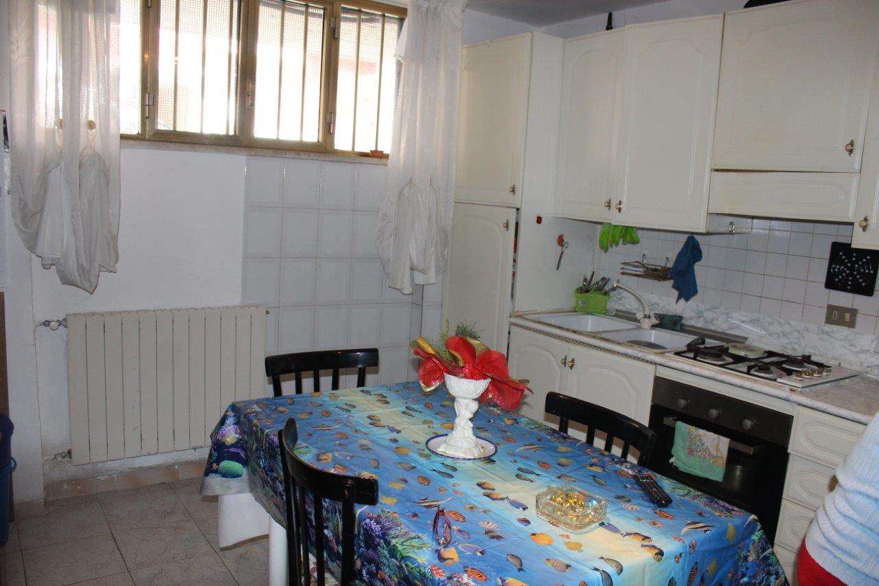  carrara vendita quart:  agenzia immobiliare tania