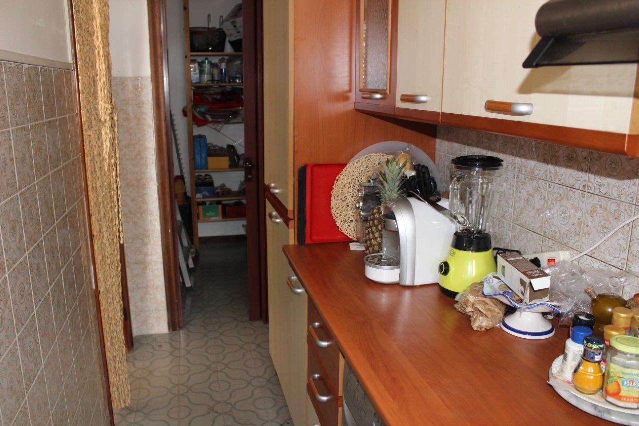 Attico CARRARA vendita   da verazzano AGENZIA IMMOBILIARE TANIA
