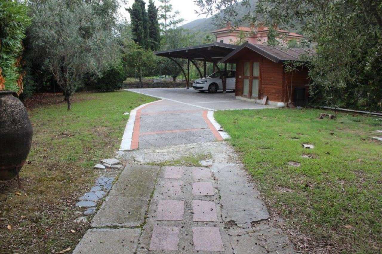  carrara vendita quart:  agenzia immobiliare tania