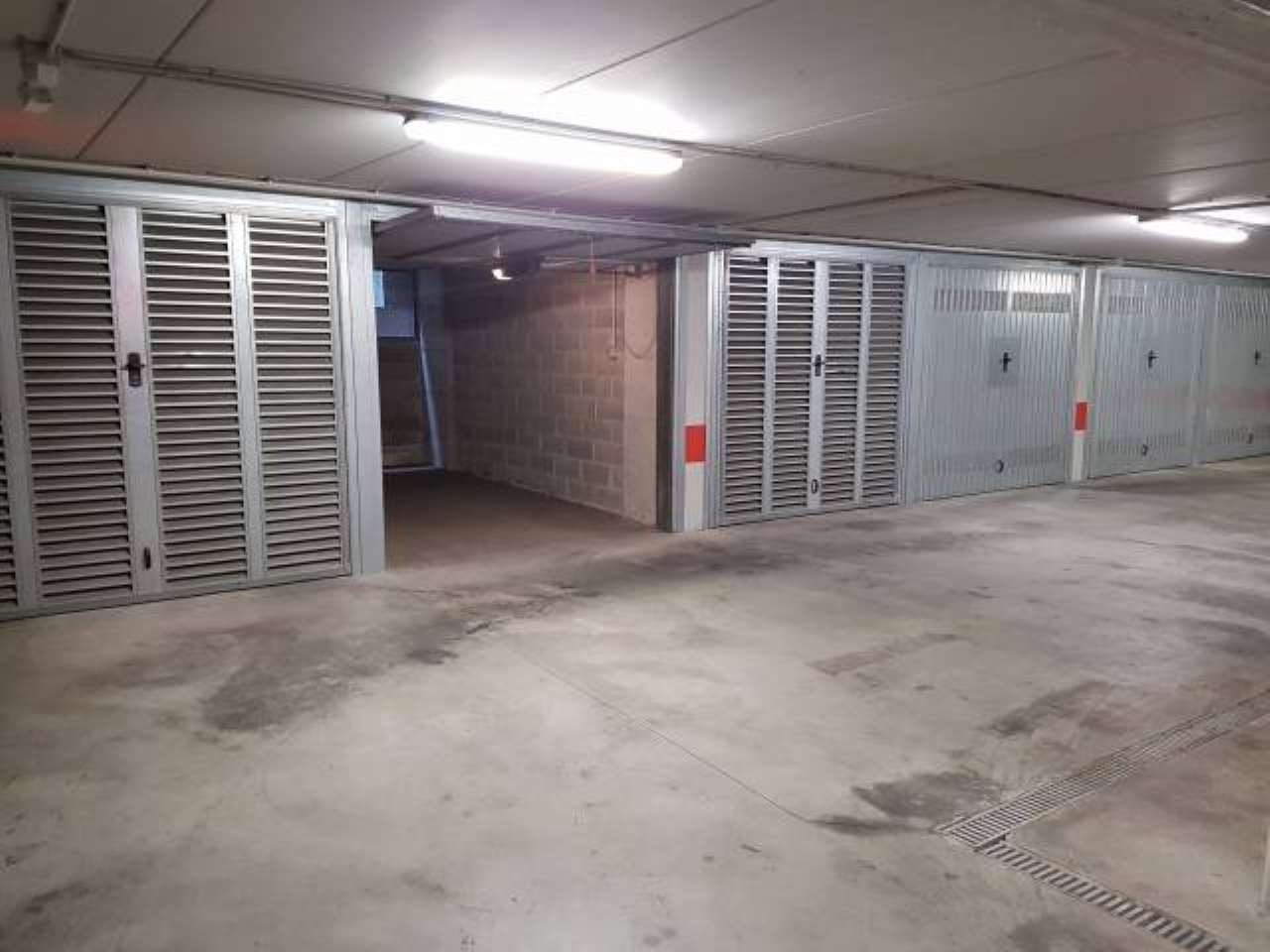 Box auto - Posto auto MILANO affitto  BOCCONI  Foreman Properties