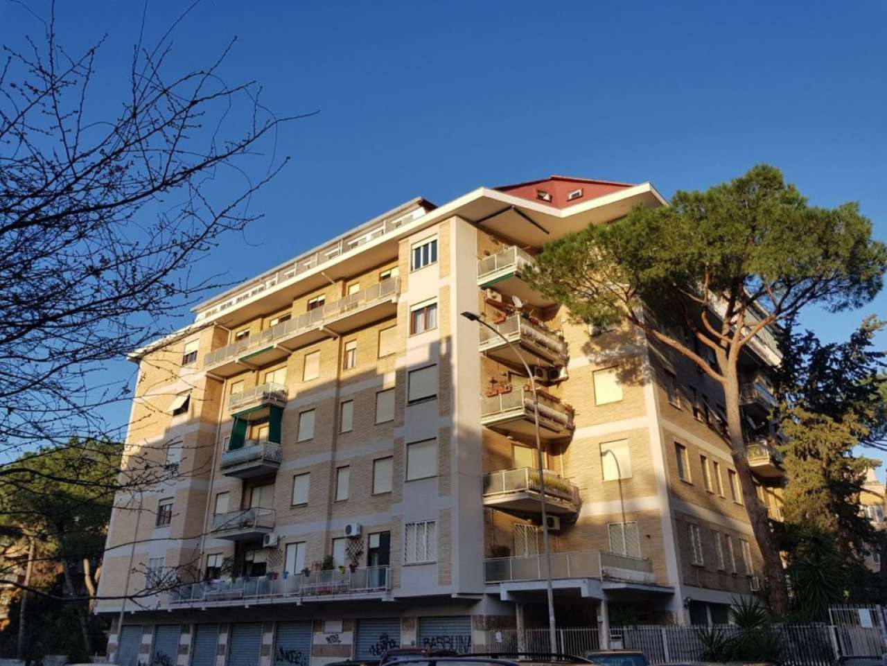 Appartamento ROMA vendita  ARDEATINO  Carlo Conti Rossini Gabetti