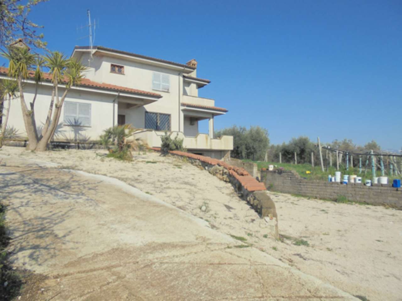 Villa Trifamiliare VELLETRI vendita   Contrada Mola del Giardino Gruppo Immobiliare Agenzia Laziale srl