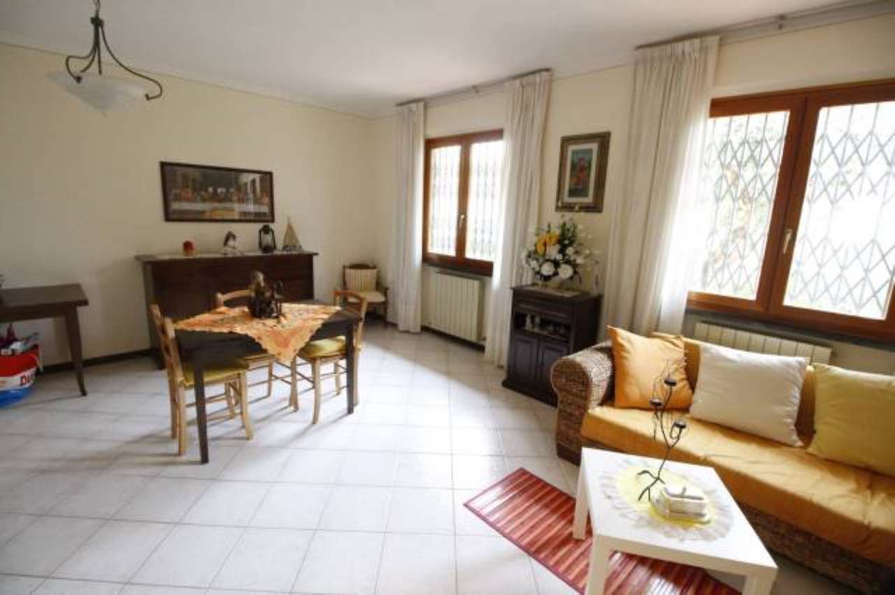 Villa ALTOPASCIO vendita   Firenze Catelli Immobiliare