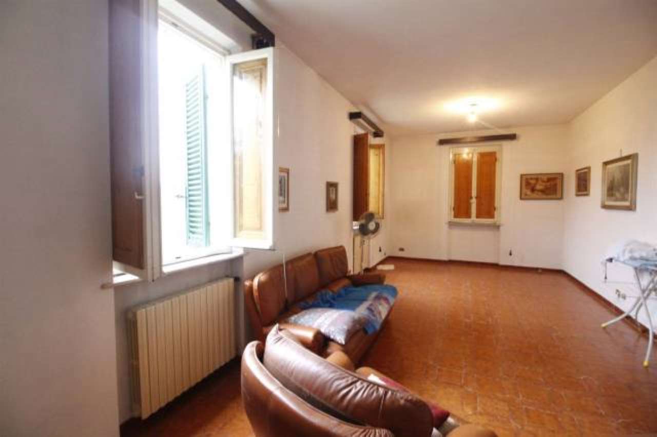 Villa LUCCA vendita  SAN LORENZO A VACCOLI  Catelli Immobiliare