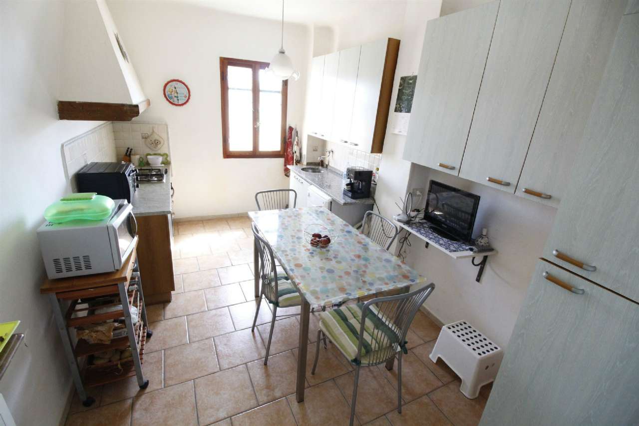 Appartamento LUCCA vendita  CENTRO garibaldi Catelli Immobiliare