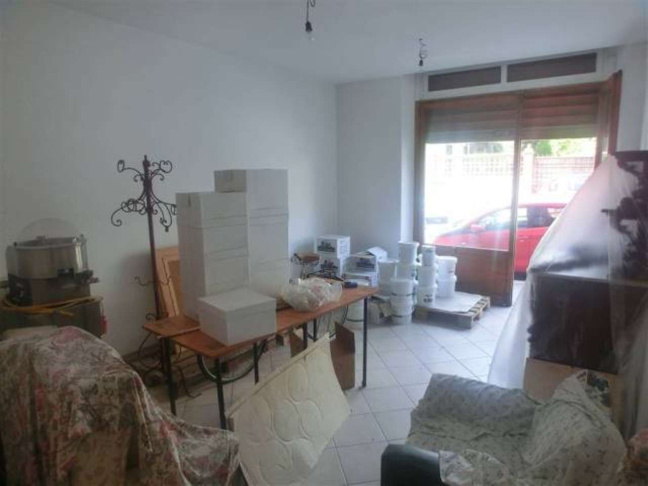 Negozio - Loc.Com. FIRENZE vendita  CAMPO DI MARTE Guglielmo Marconi Beni Immobili Srl
