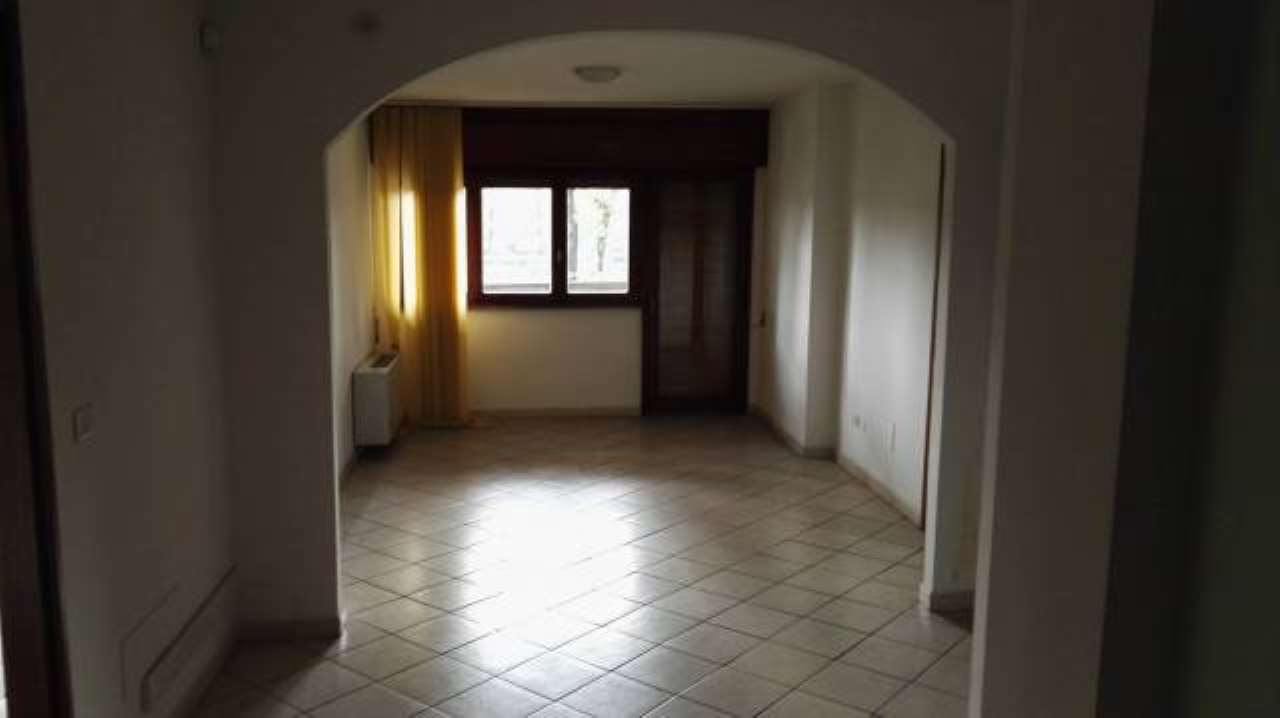 Ufficio - Loc.Com. FIRENZE vendita  BELLARIVA Lungarno Cristoforo Colombo Beni Immobili Srl