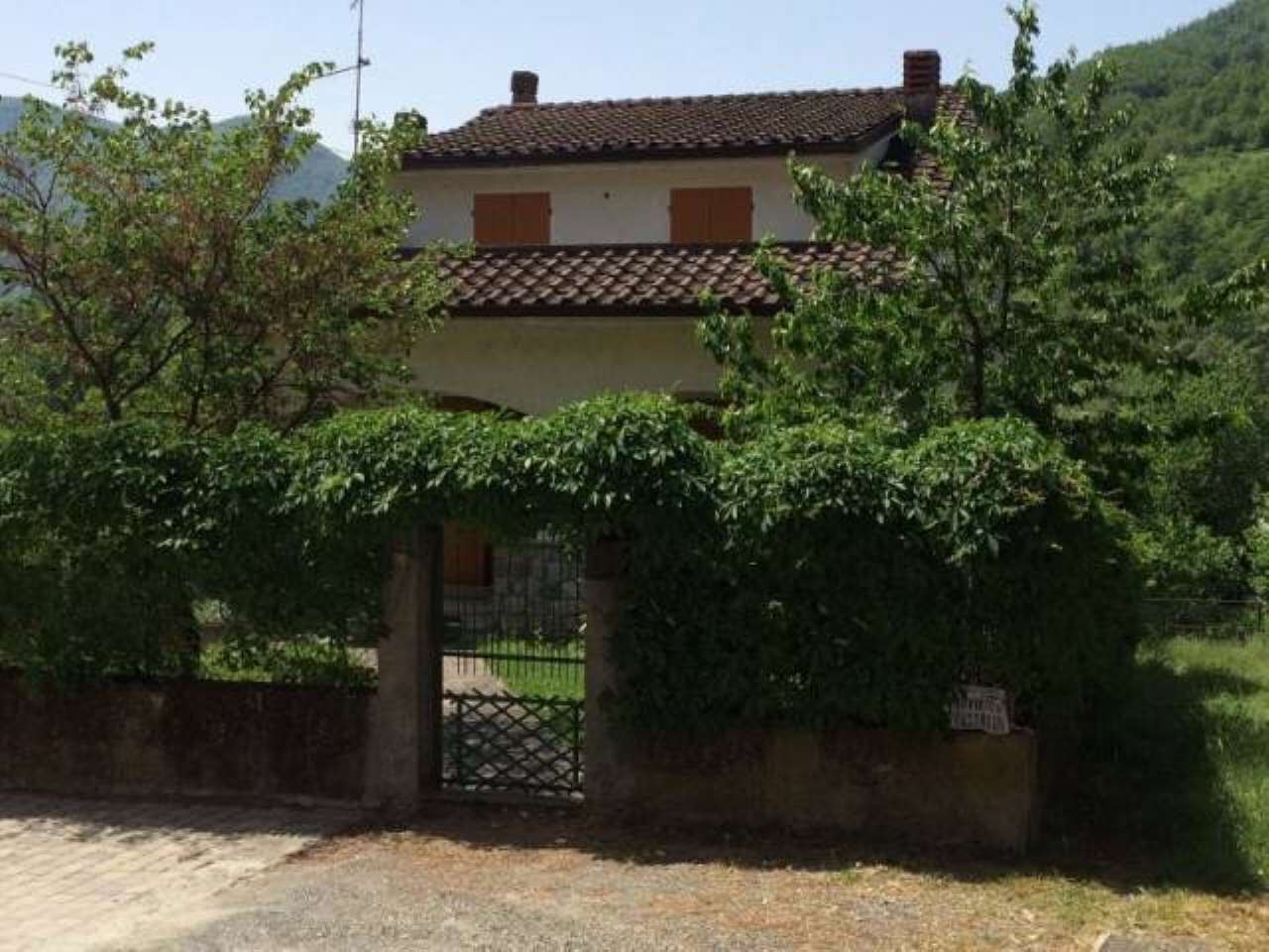  corte-brugnatella vendita quart:  floriani-e-capra-snc-studio-immobiliare