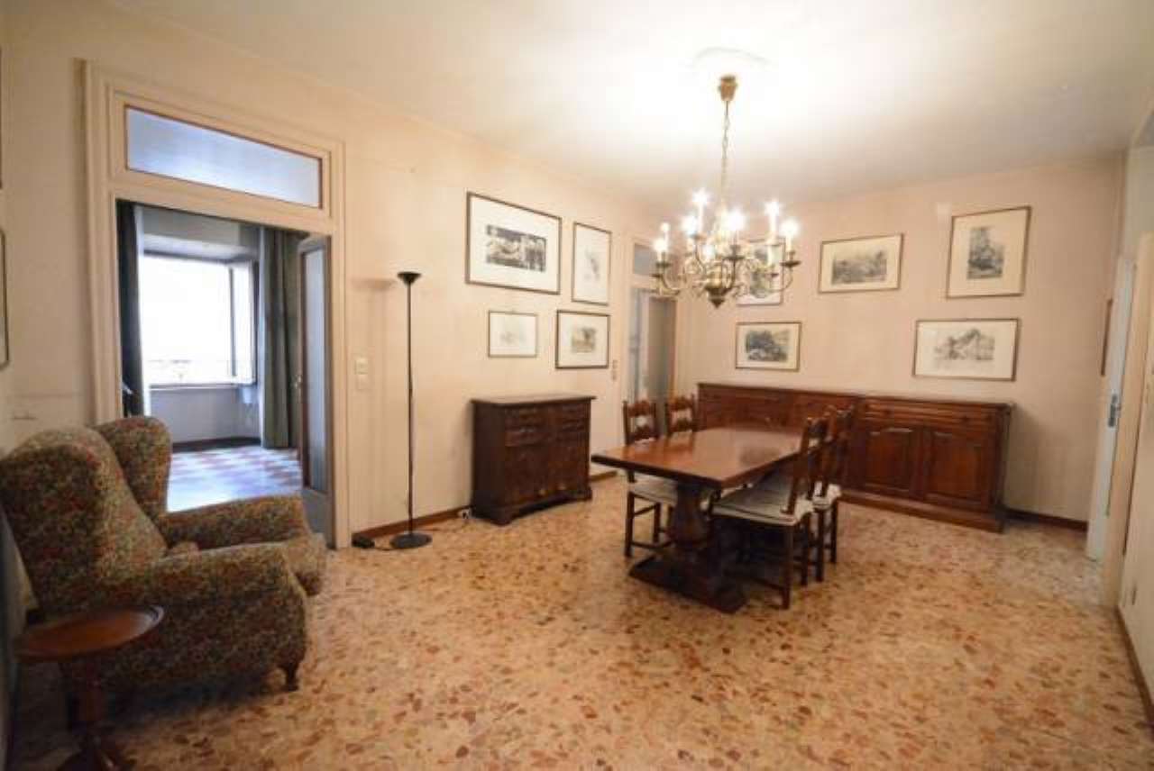 Appartamento PIACENZA vendita  CENTRO STORICO  Floriani e Capra Snc Studio Immobiliare