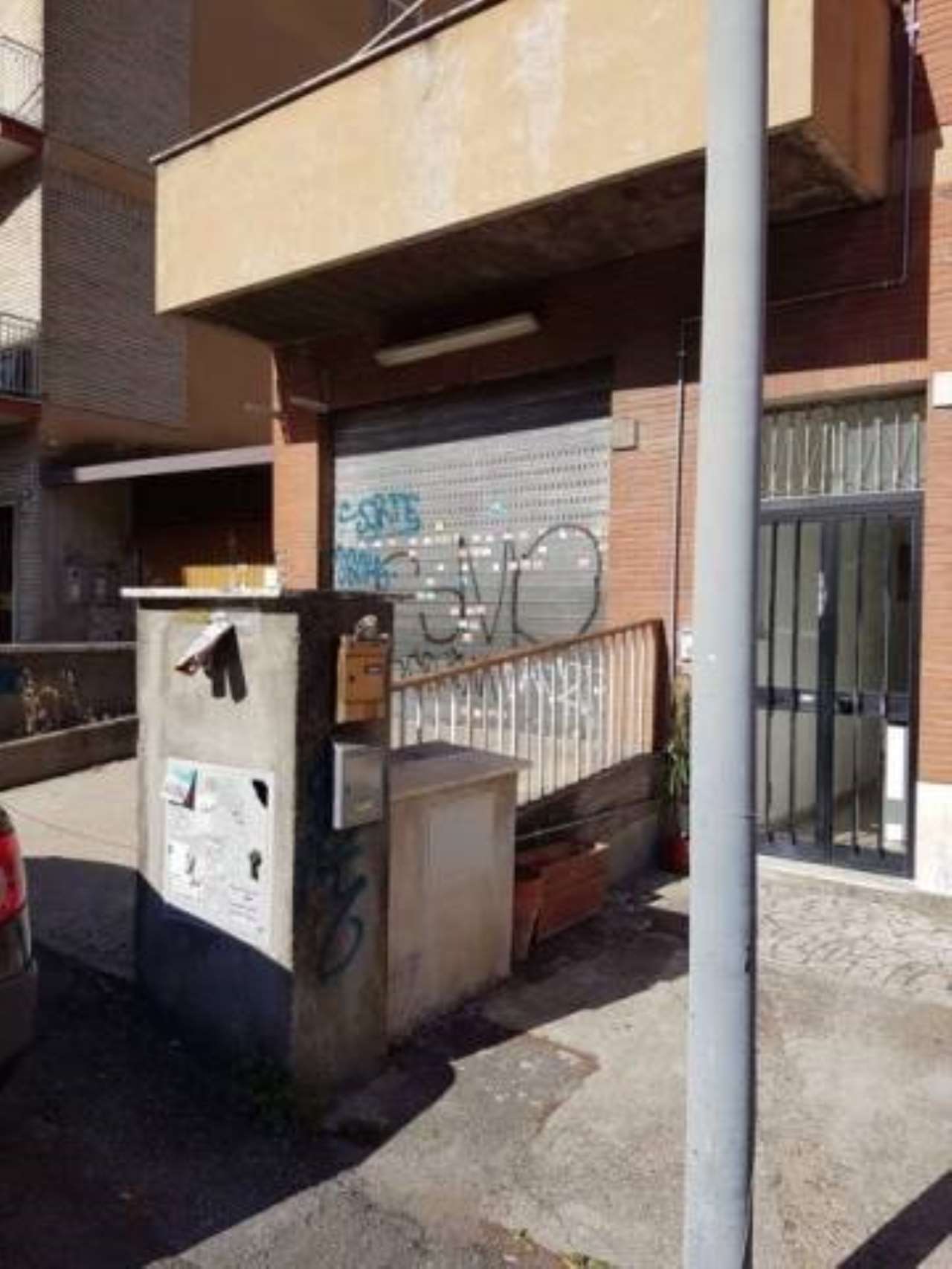 Appartamento ROMA vendita  BOCCEA Adriano I Aradomus Srl