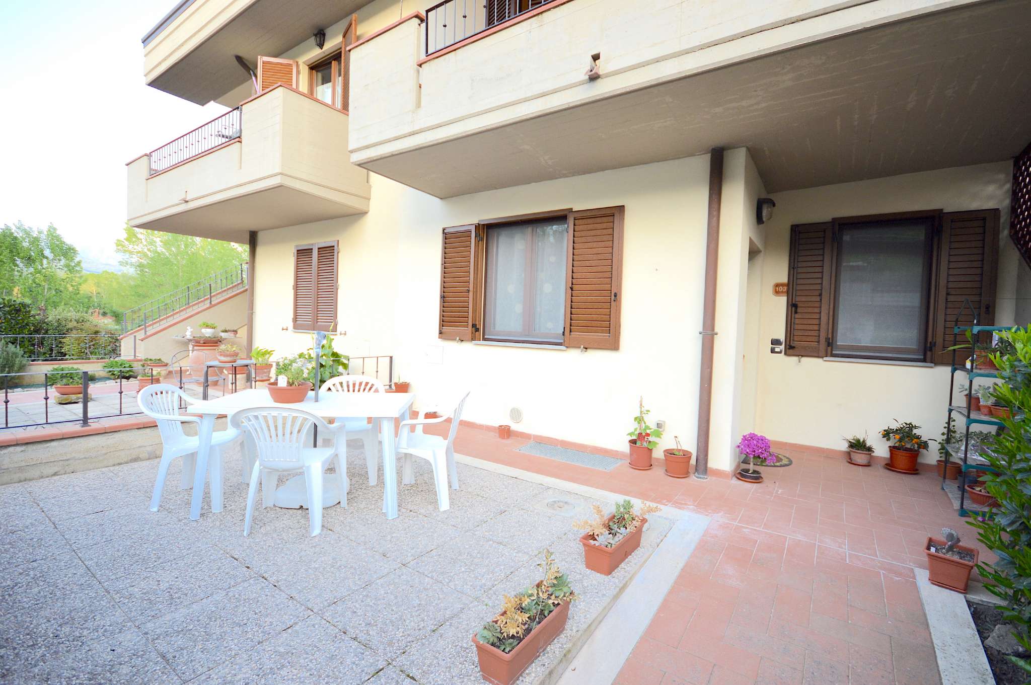  san giovanni valdarno vendita quart:  ivcasa ag. san giovanni gruppo immobiliare valdarno