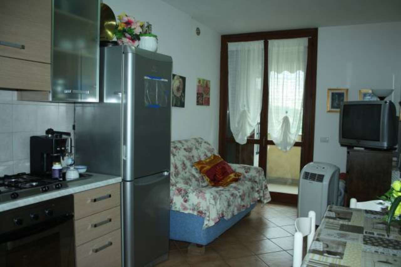 Appartamento SULBIATE vendita   Giacomo Leopardi Vendocasa Soluzioni immobiliari S.r.l.