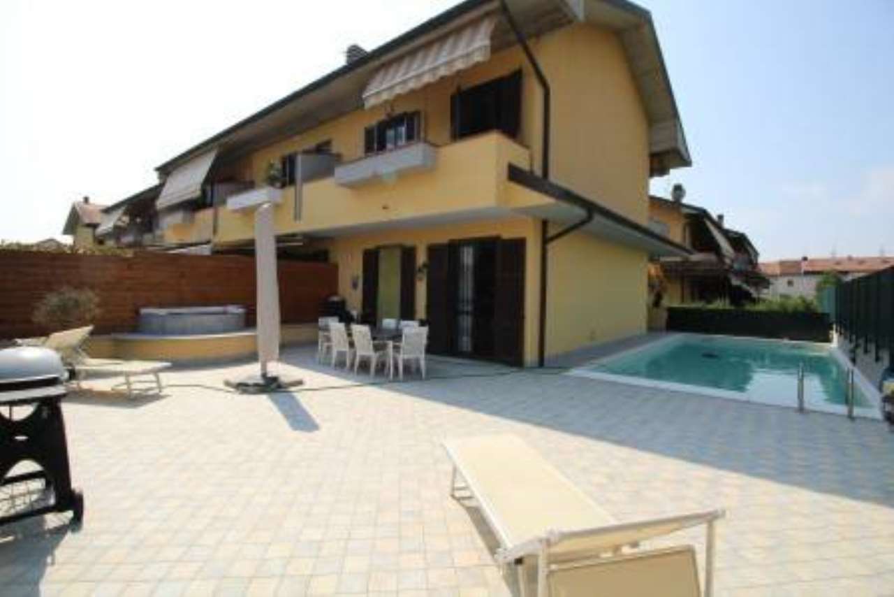 Villa Affiancata - Schiera AGRATE BRIANZA vendita   Alcide De Gasperi Vendocasa Soluzioni immobiliari S.r.l.