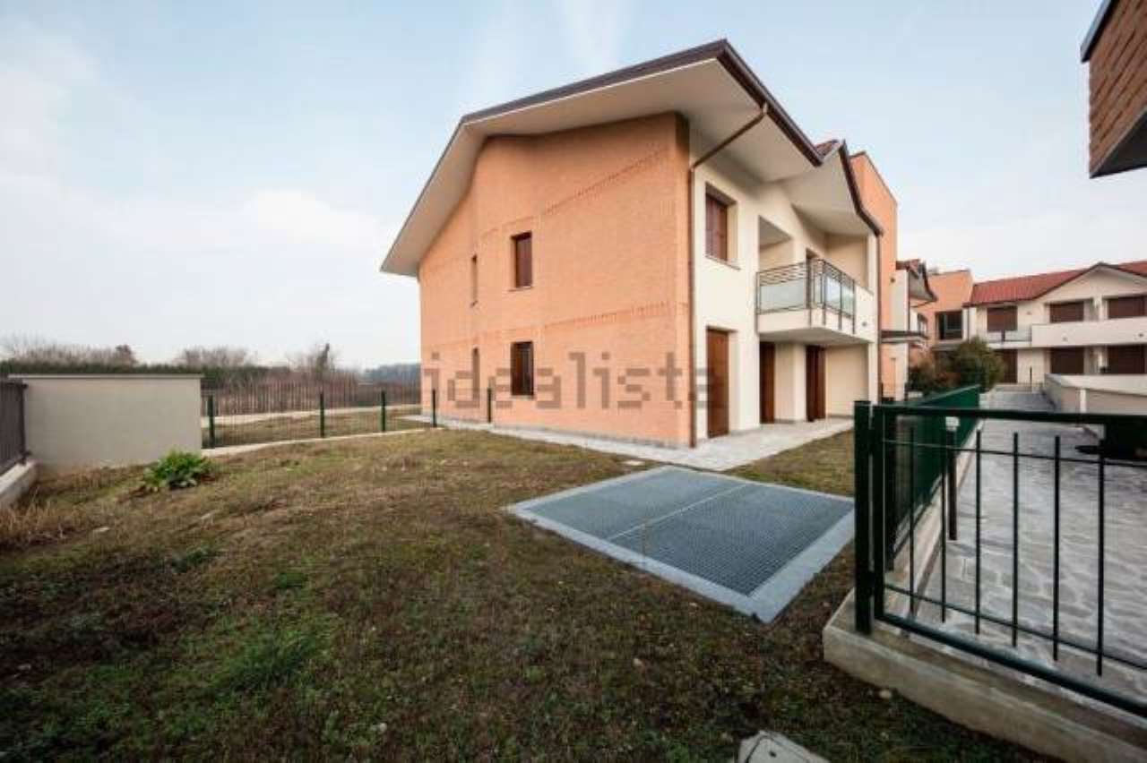 Appartamento BURAGO DI MOLGORA vendita   Pietro Mascagni Vendocasa Soluzioni immobiliari S.r.l.