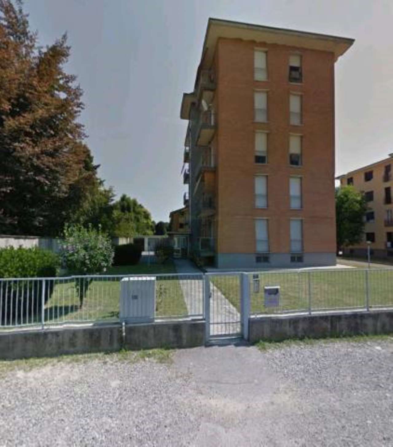 Appartamento BURAGO DI MOLGORA vendita   Martiri della Libertà Vendocasa Soluzioni immobiliari S.r.l.