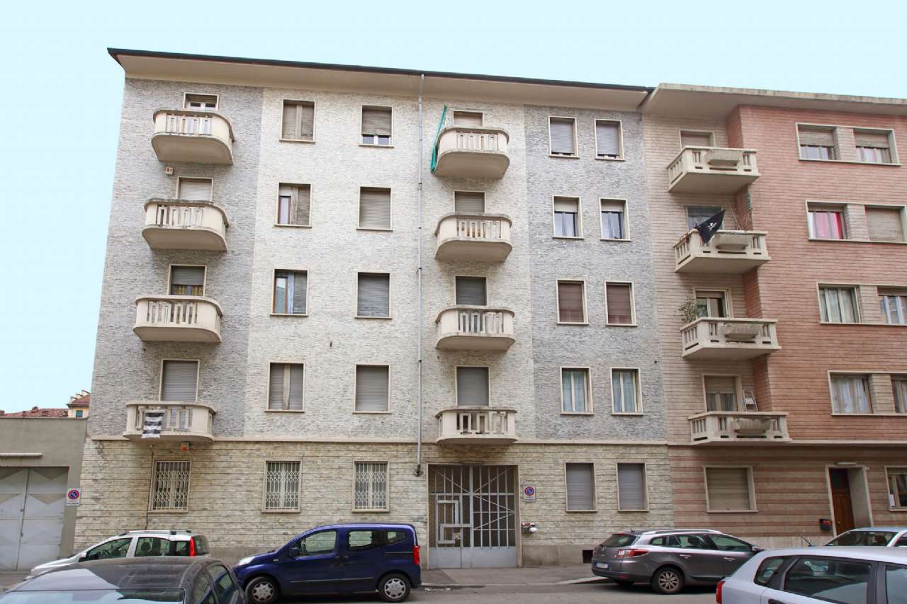  torino vendita quart: valentino imm. millefonti di pierini gianf. & c sas
