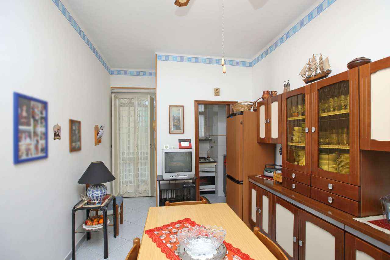 Appartamento TORINO vendita  VALENTINO Maroncelli Piero Imm. Millefonti di Pierini Gianf. & C sas