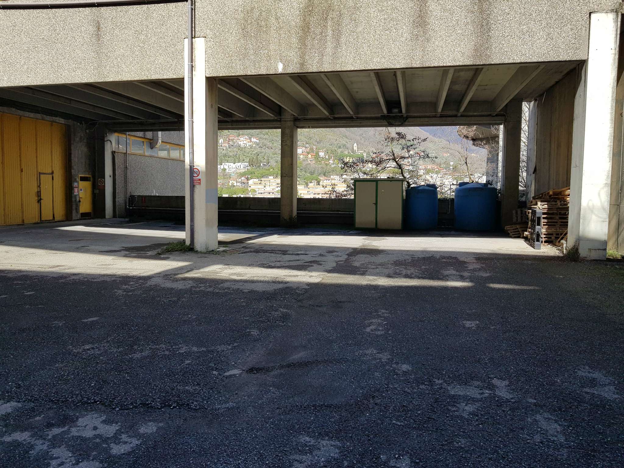 Capannoni (Tutti) GENOVA vendita  MOLASSANA Gualco FIN BUSINESS