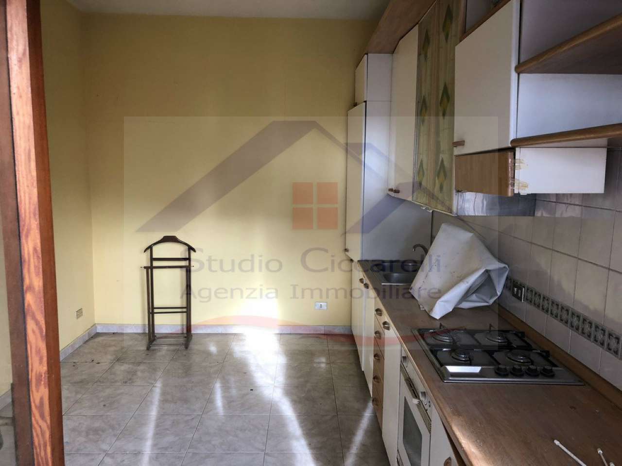 Appartamento NAPOLI vendita   Via Carlo De Marco Studio Ciccarelli Agenzia Immobiliare