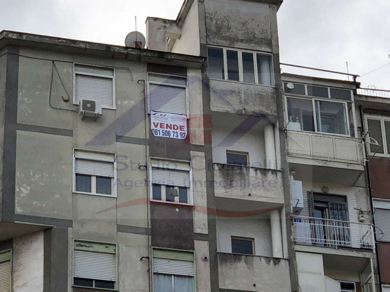  napoli vendita quart:  studio ciccarelli agenzia immobiliare