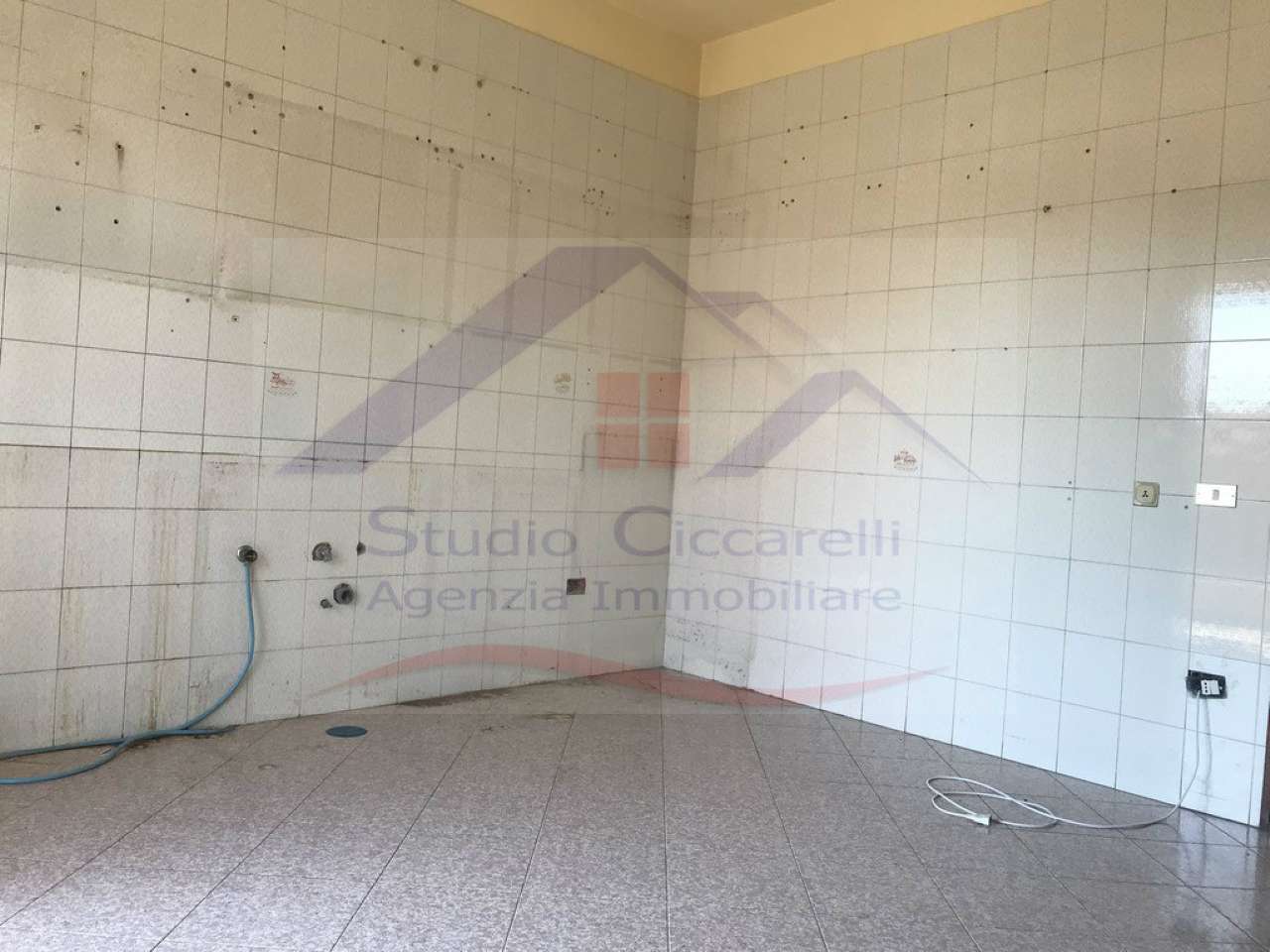 Appartamento GIUGLIANO IN CAMPANIA affitto   Innamorati Studio Ciccarelli Agenzia Immobiliare