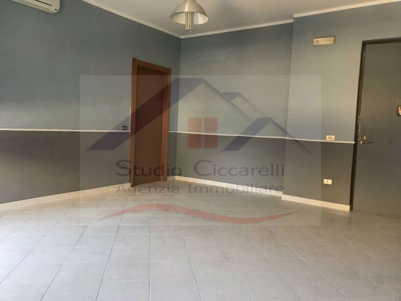 Appartamento GIUGLIANO IN CAMPANIA affitto   Arco Sant'Antonio Studio Ciccarelli Agenzia Immobiliare