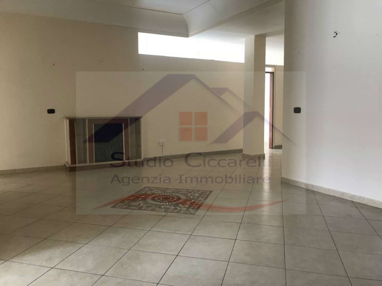 Appartamento GIUGLIANO IN CAMPANIA affitto   Marchesella Studio Ciccarelli Agenzia Immobiliare