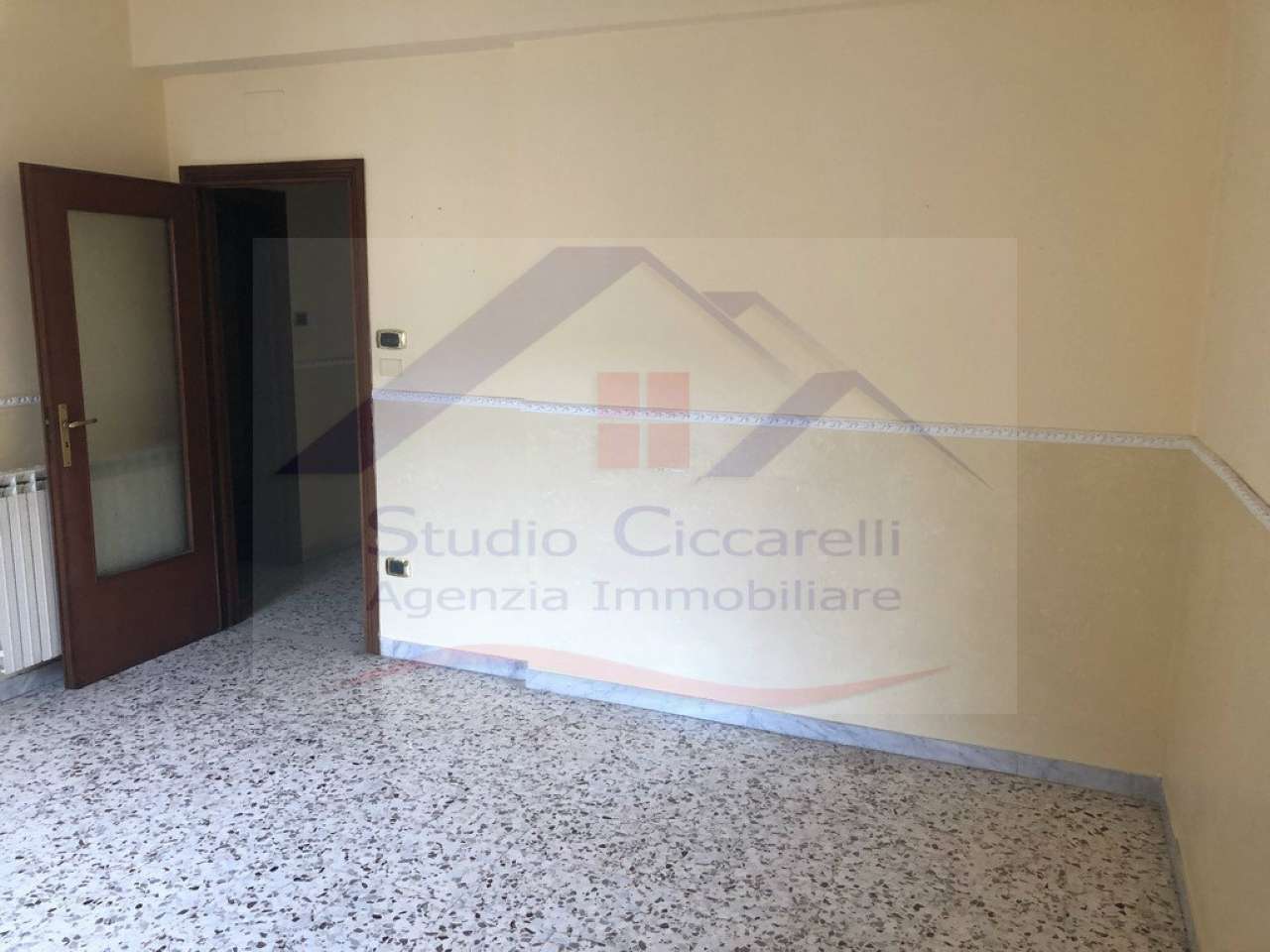 Appartamento GIUGLIANO IN CAMPANIA affitto   Campano Studio Ciccarelli Agenzia Immobiliare