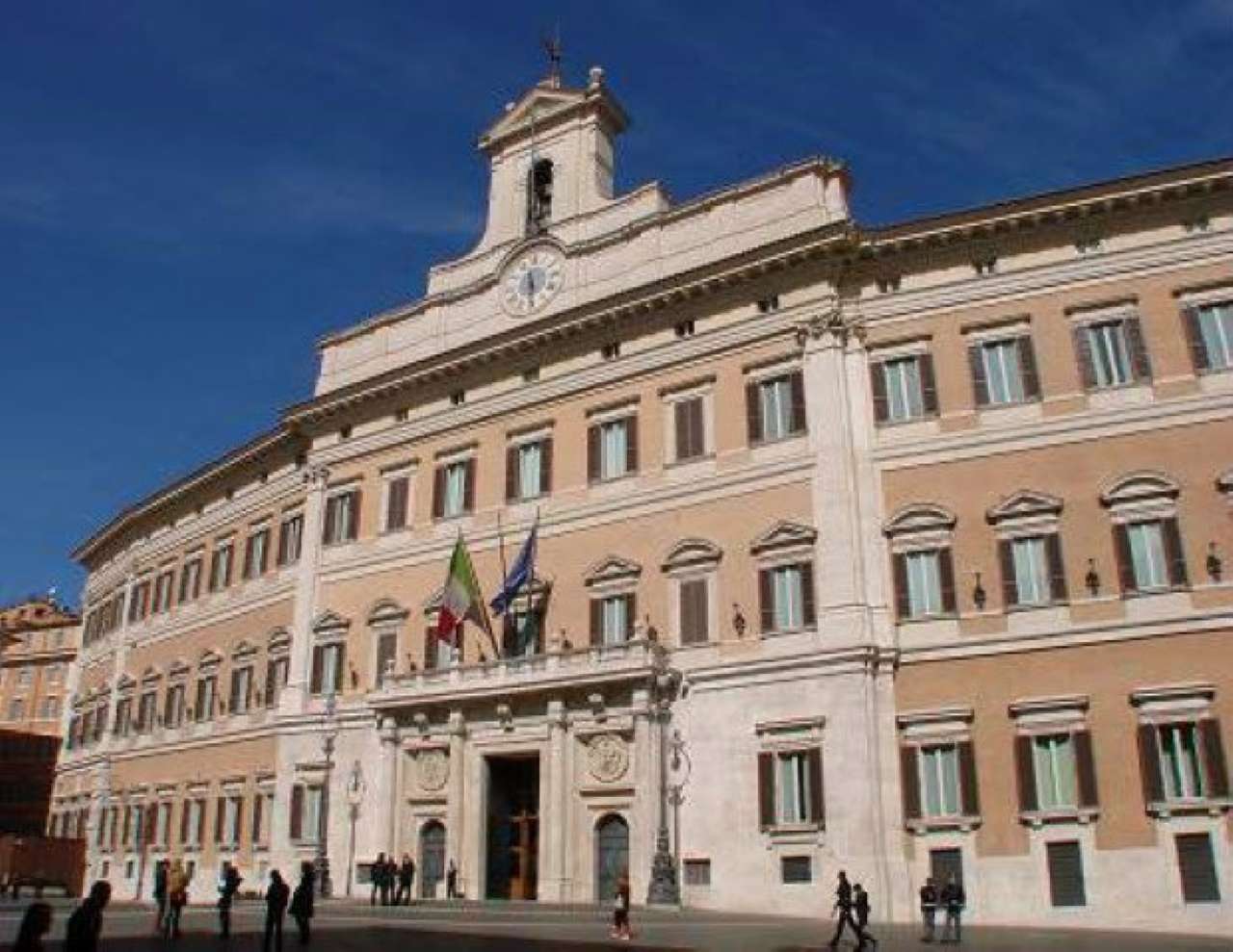 Negozio - Loc.Com. ROMA affitto  Centro storico montecitorio Gruppo FISM Consulenti Immobiliari