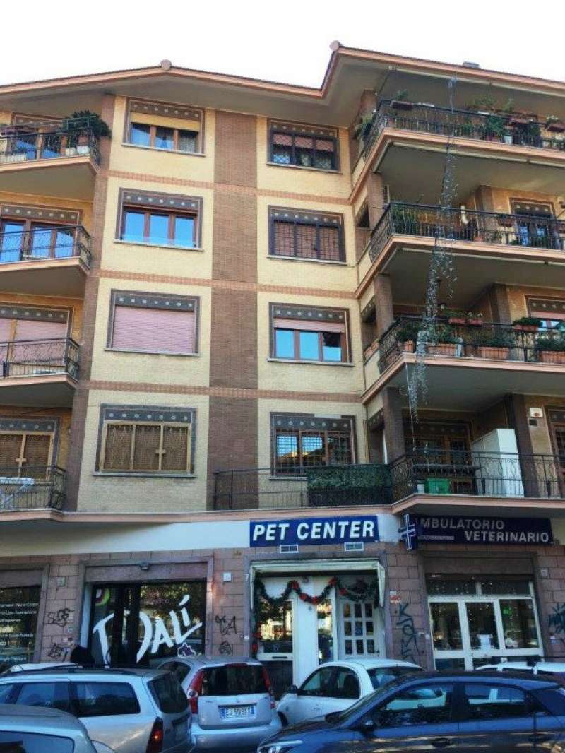 Negozio - Loc.Com. ROMA vendita  GIANICOLENSE (XV MUN.) pietro merolli Gruppo FISM Consulenti Immobiliari