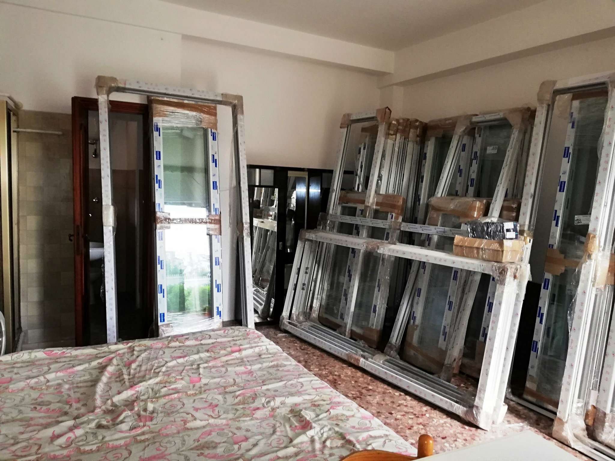 Negozio - Loc.Com. ROMA affitto  VALLE MURICANA zavattarello Gruppo FISM Consulenti Immobiliari