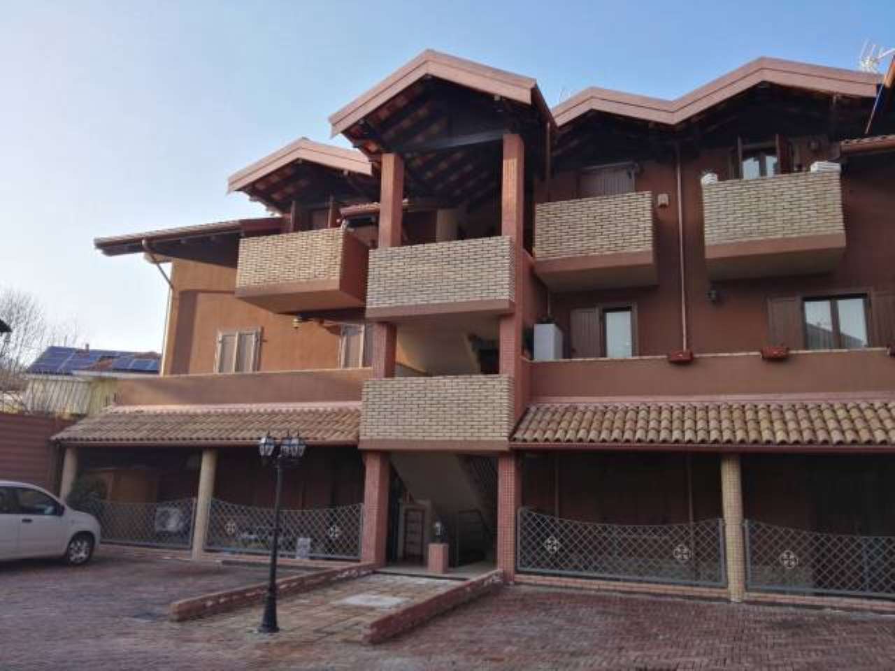  alpignano vendita quart:  re/max deluxe - rivoli   -  domus aurea sas