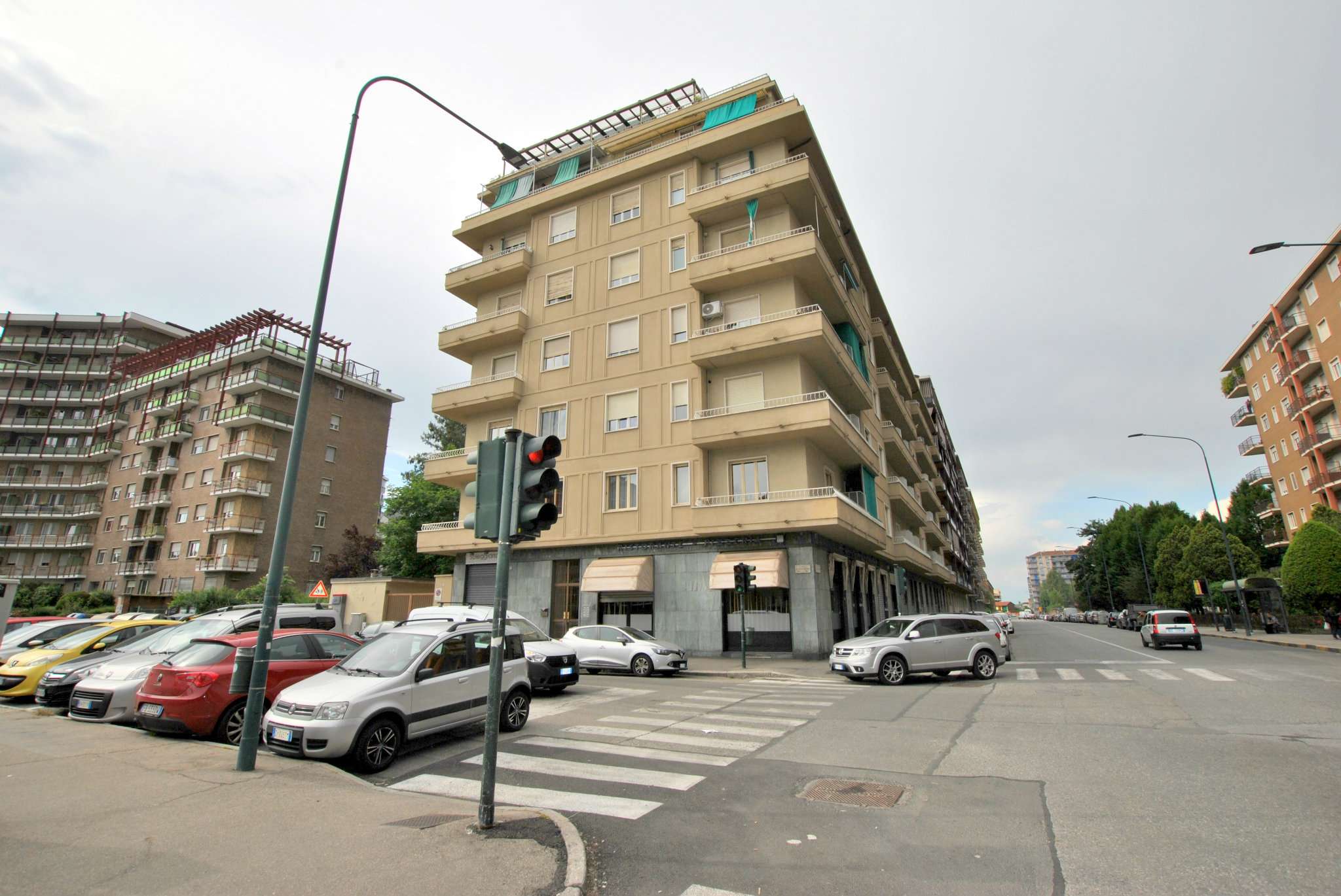 Appartamento TORINO vendita  MADONNA DI CAMPAGNA Michele Coppino RE/MAX Deluxe - Rivoli   -  Domus Aurea Sas