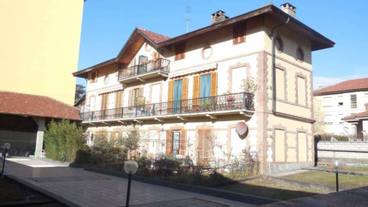 Appartamento RIVOLI vendita   Branca RE/MAX Deluxe - Rivoli   -  Domus Aurea Sas