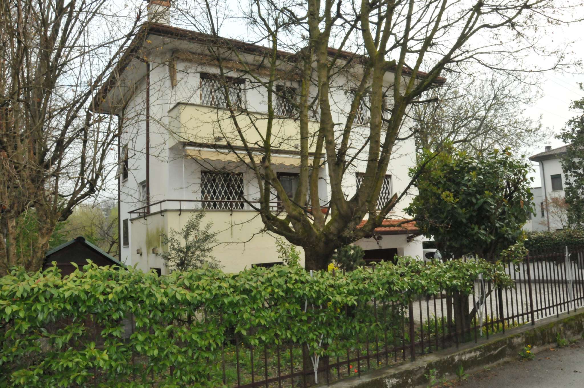 Villa Unifamiliare - Indipendente PADOVA vendita  MORTISE Maroncelli Tiberio Immobiliare di Mocanu Tiberio