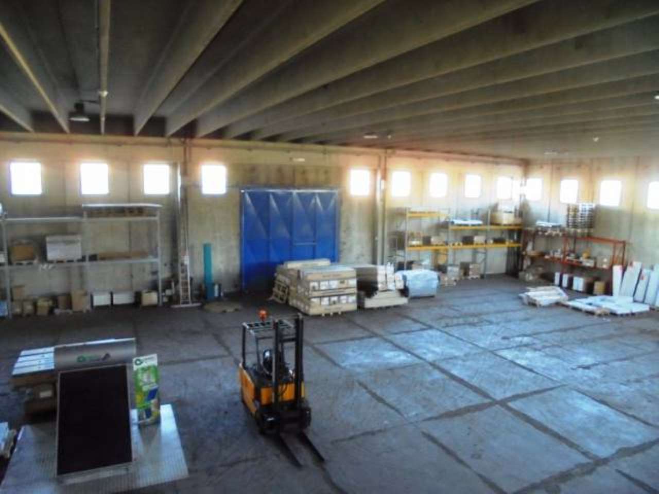 Capannoni (Tutti) CATANIA vendita  VACCARIZZO Crocifisso IEMME EUROPA DI JEUCK NATASCHA