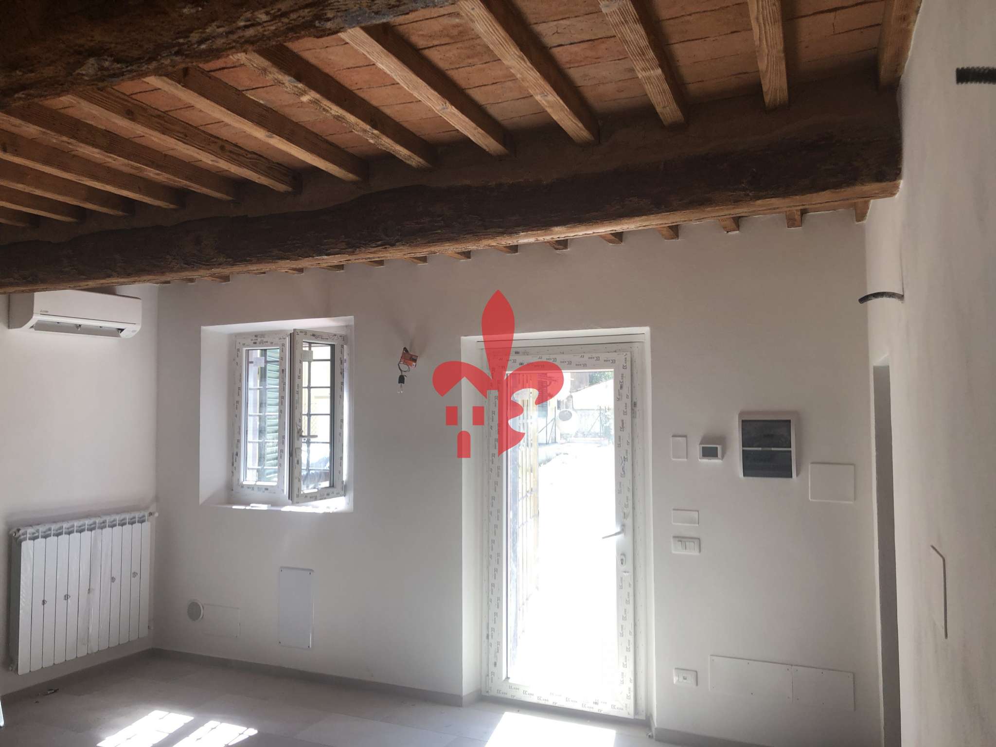 Stabile intero - Palazzo FIRENZE vendita  ISOLOTTO   HOUSE FLORENCE
