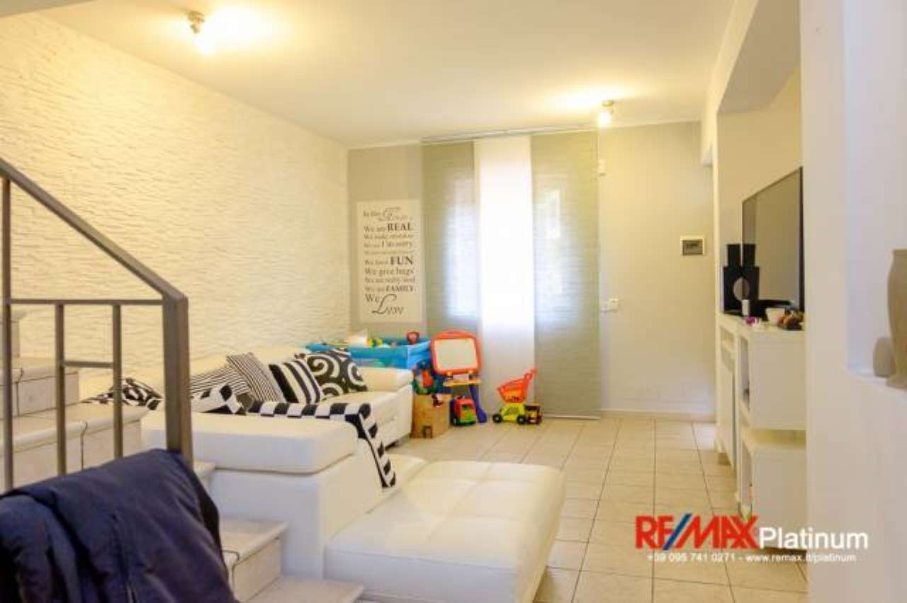 Villa Affiancata - Schiera TREMESTIERI ETNEO vendita   San Jose Maria Escrivà    I retta sud, 2 RE/MAX Platinum