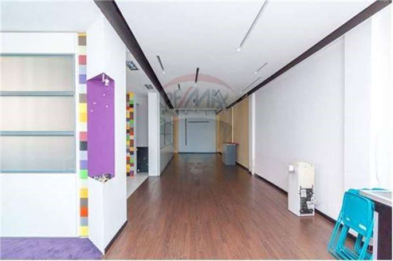 Negozio - Loc.Com. CATANIA vendita  OGNINA-PICANELLO Ota ,, 10 RE/MAX Platinum
