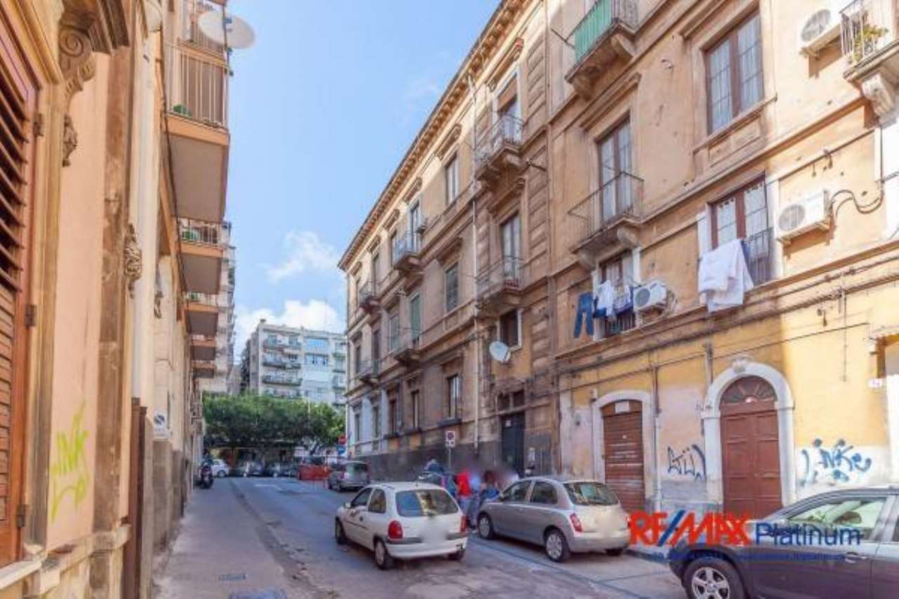 Appartamento CATANIA vendita  CENTRO STORICO BENEDETTO GUZZARDI ,, 40 RE/MAX Platinum