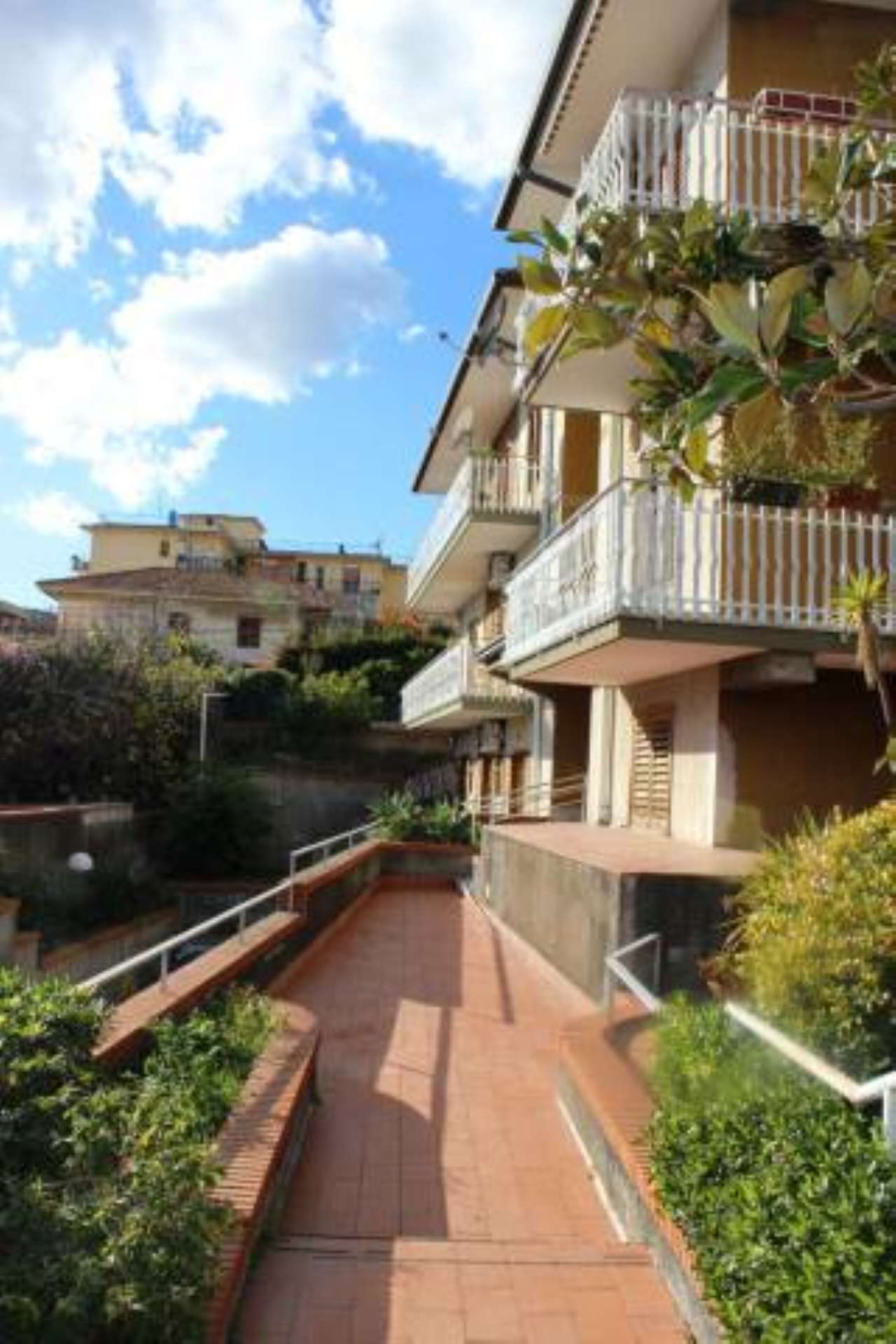 Ufficio - Loc.Com. CATANIA vendita  CENTRO STORICO Nuovalucello, 47 RE/MAX Platinum